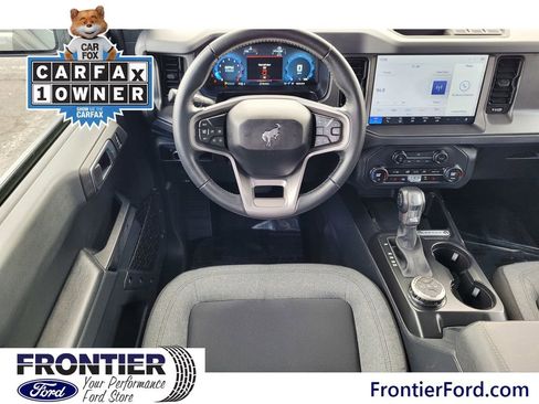 Certified 2025 Ford Bronco Big Bend image 9