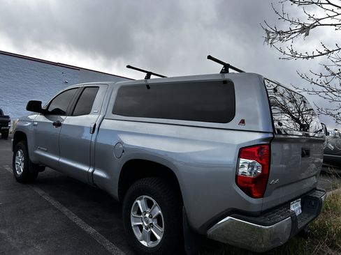 Used 2014 Toyota Tundra SR5 w/ SR5 Upgrade Package image 3