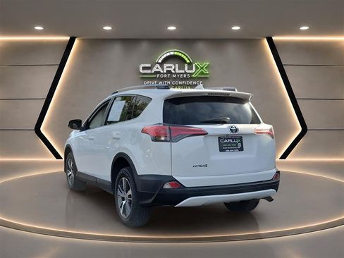 Used 2018 Toyota RAV4 XLE w/ Plus Extra Value Package FWD image 4