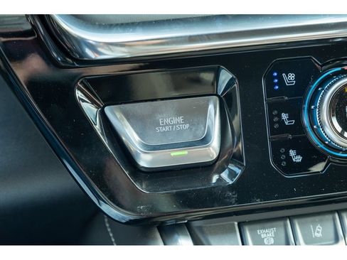 New 2026 GMC Sierra 2500 Denali Ultimate AWD/4WD image 31