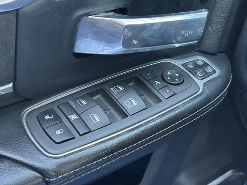 Used 2024 RAM 2500 Laramie image 11