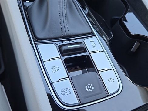 New 2025 Hyundai Tucson SEL image 18