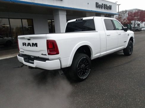 New 2026 RAM 2500 Limited image 10
