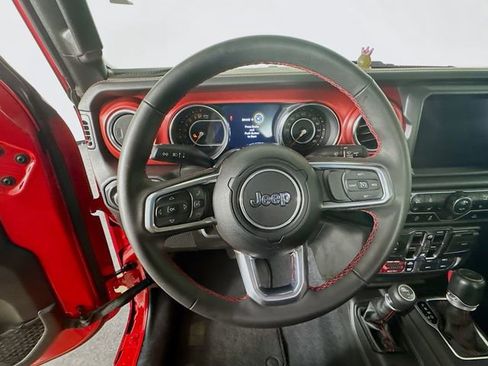 Used 2023 Jeep Gladiator Rubicon w/ LED Lighting Group image 15