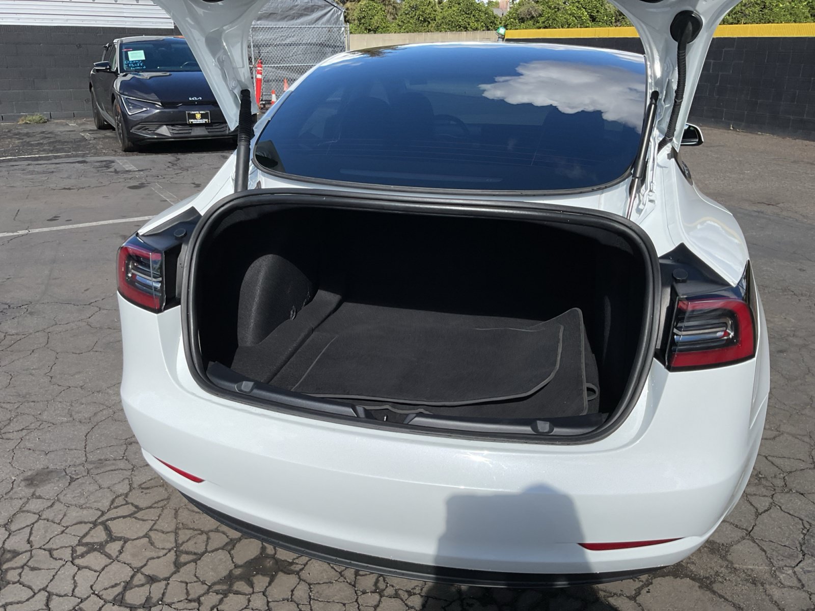 Used 2023 Tesla Model 3 Performance AWD/4WD image 26