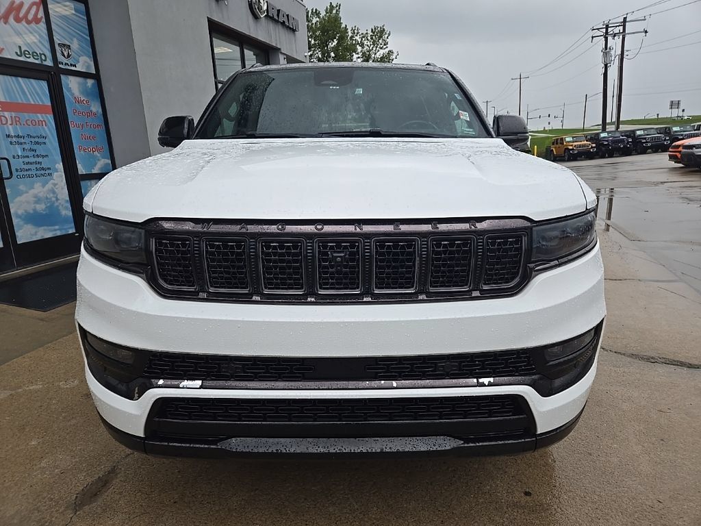 Used 2024 Jeep Grand Wagoneer Series II Obsidian w/ Quick Order Packagew 28T AWD/4WD image 6