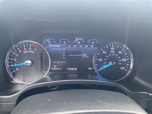 Used 2019 Ford Expedition XLT w/ Equipment Group 202A AWD/4WD image 25