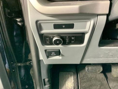 Used 2023 Ford F150 XL w/ XL Chrome Appearance Package AWD/4WD image 22