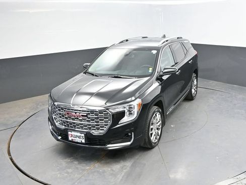 Used 2023 GMC Terrain Denali w/ Denali Premium Package AWD/4WD image 31