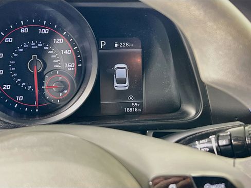 Used 2022 Hyundai Elantra SE w/ Cargo Package image 12