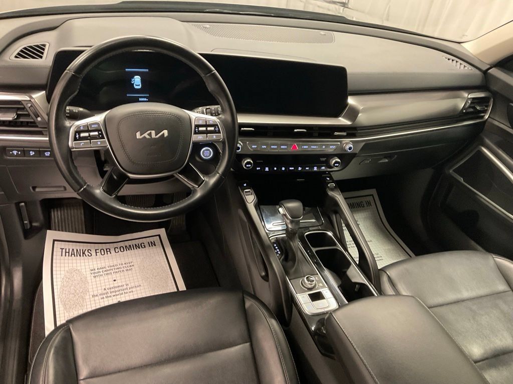 Used 2025 Kia Telluride S AWD/4WD image 4