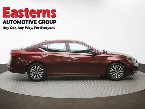 Used 2023 Nissan Altima 2.5 SV image 44