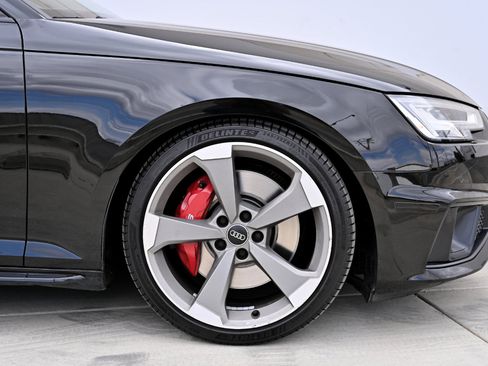 Used 2019 Audi S4 Premium Plus w/ Premium Plus Package AWD/4WD image 42
