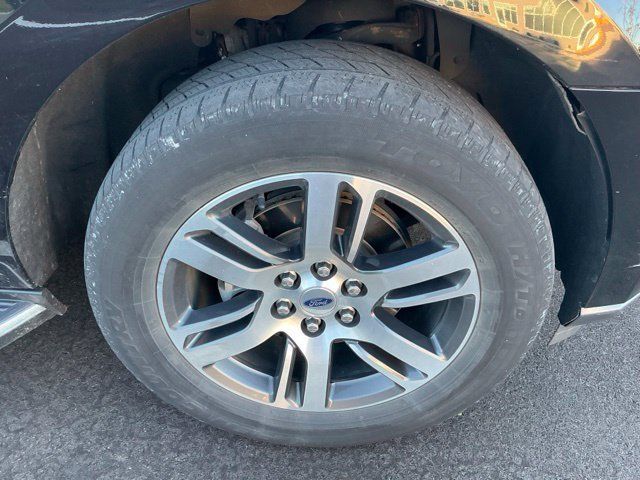 Used 2023 Ford Expedition Max Limited AWD/4WD image 8