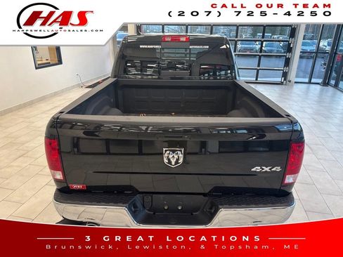 Used 2018 RAM 1500 SLT image 6
