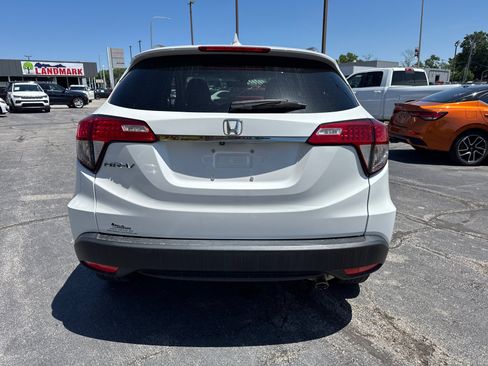 Used 2022 Honda HR-V EX image 4