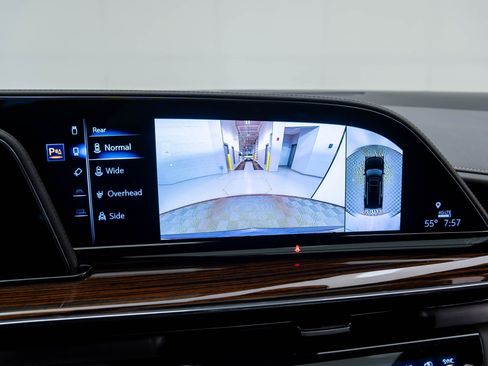 Certified 2023 Cadillac Escalade ESV Premium Luxury image 27