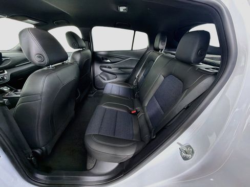 Used 2026 Buick Envista Preferred FWD image 28