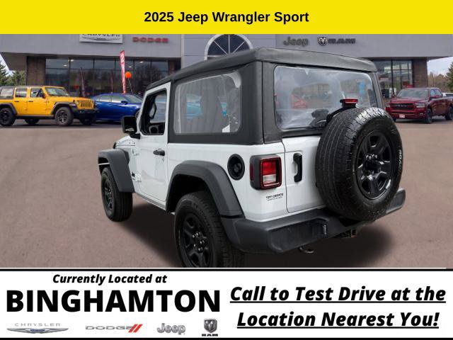 Used 2025 Jeep Wrangler Sport AWD/4WD image 7