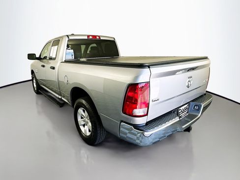 Used 2024 RAM 1500 Classic SLT AWD/4WD image 5