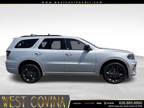 Used 2024 Dodge Durango GT w/ Blacktop Package AWD/4WD image 12