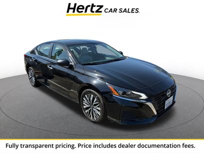 Used 2025 Nissan Altima 2.5 SV