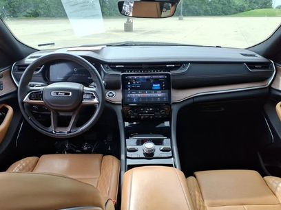 Used 2023 Jeep Grand Cherokee Summit w/ Luxury Tech Group V