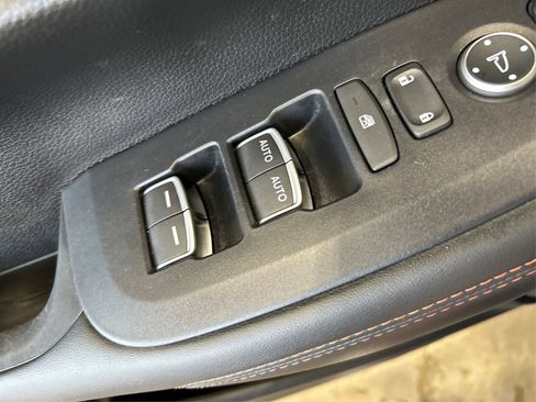 Used 2024 Honda HR-V Sport image 30