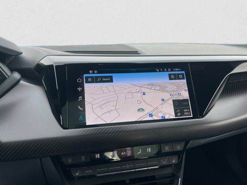 Used 2022 Audi RS e-tron GT w/ Carbon Performance Package image 16