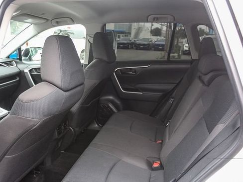 Used 2023 Toyota RAV4 LE AWD/4WD image 24