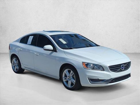 Used 2015 Volvo S60 T5 Premier FWD image 3