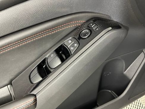 Used 2023 Nissan Altima 2.5 SR FWD image 31