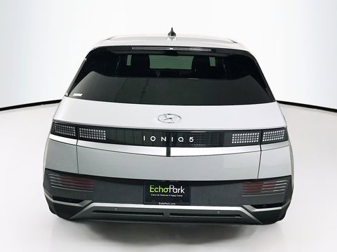 Used 2024 Hyundai Ioniq 5 SEL image 7