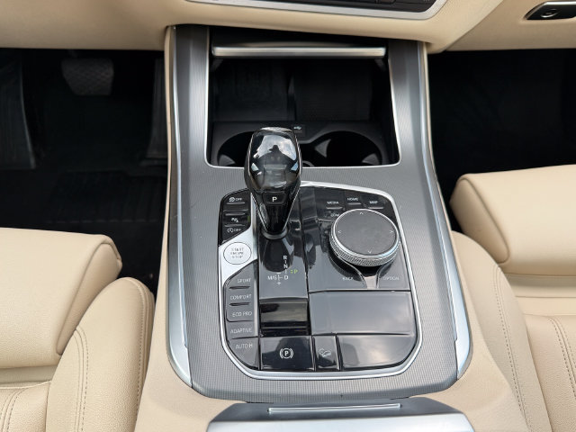 Used 2019 BMW X5 xDrive40i w/ Premium Package 2 AWD/4WD image 18