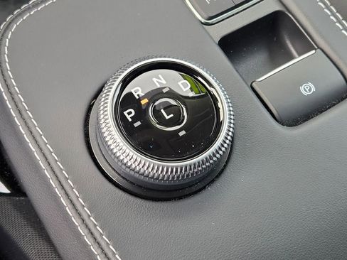 Used 2021 Ford Mustang Mach-E Premium image 32