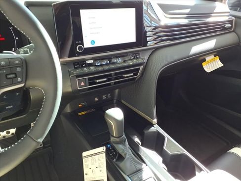 New 2026 Toyota Camry SE w/ Convenience Package FWD image 18