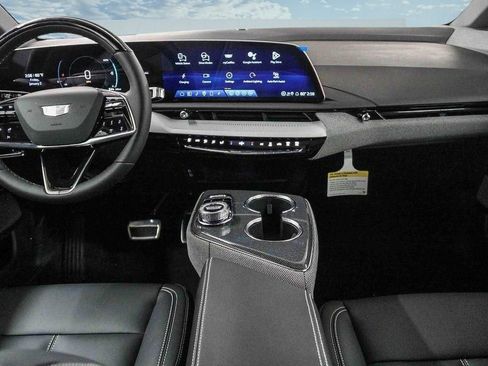 New 2026 Cadillac Optiq Sport 1 image 14