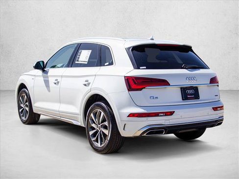 Used 2023 Audi Q5 2.0T Premium w/ Convenience Package AWD/4WD image 7