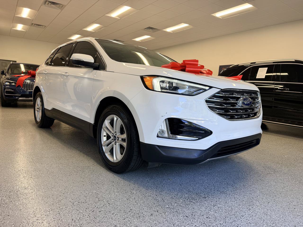 Used 2019 Ford Edge SEL w/ Equipment Group 201A AWD/4WD image 9