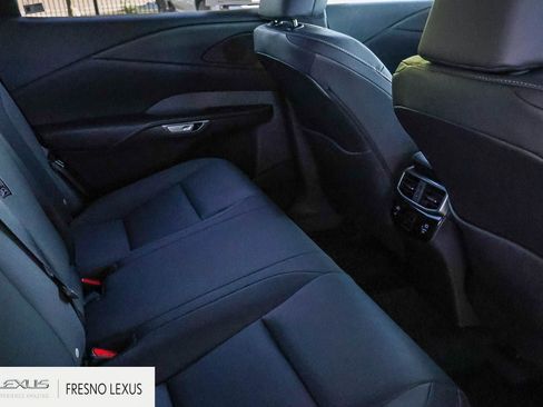 New 2026 Lexus RX 450h AWD image 13