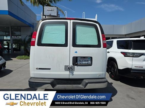 Used 2023 Chevrolet Express 2500 w/ Driver Convenience Package RWD image 5