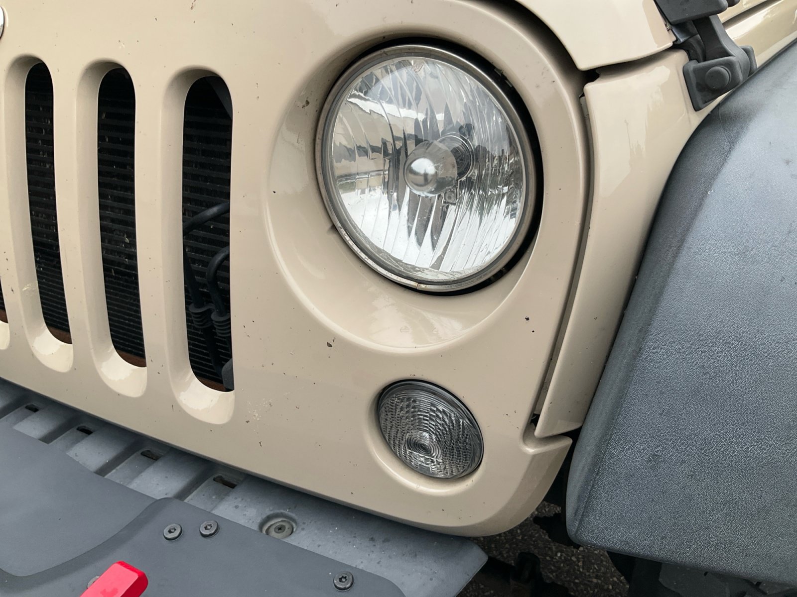 Used 2016 Jeep Wrangler Unlimited Rubicon AWD/4WD image 33
