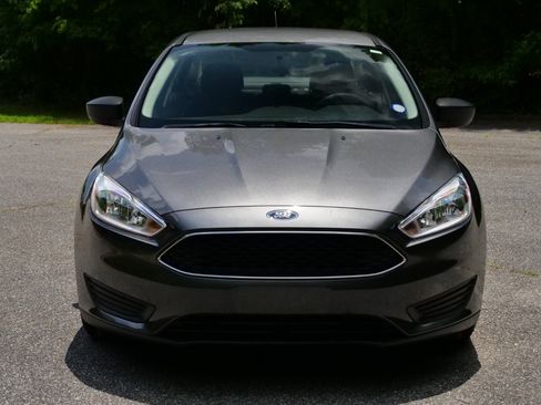 Used 2018 Ford Focus S FWD image 5