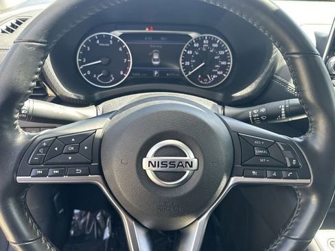 Used 2023 Nissan Sentra SV FWD image 16
