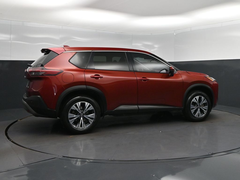 Used 2021 Nissan Rogue SV FWD image 8