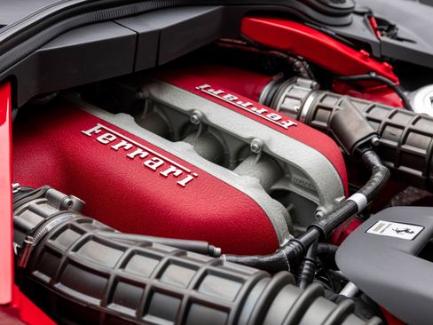 Used 2026 Ferrari Purosangue AWD/4WD image 41