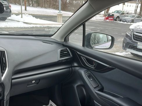 Used 2021 Subaru Impreza Premium image 23