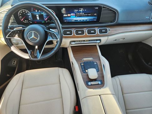 Used 2024 Mercedes-Benz GLS 450 GLS 450 image 21