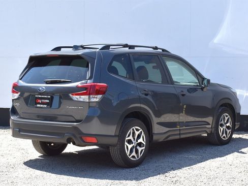 Used 2020 Subaru Forester Premium AWD/4WD image 5