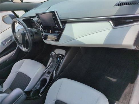 Certified 2021 Toyota Corolla SE FWD image 20